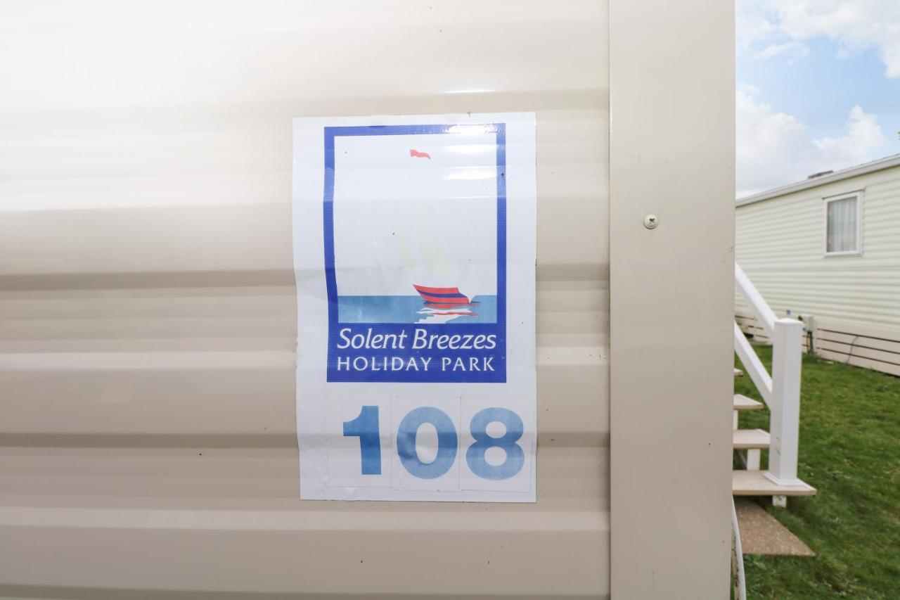 サウサンプトン Solent Breezes, Caravan 108ヴィラ エクステリア 写真